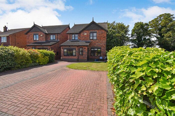 3 Bedroom Detached House For Sale In Crakedale Road, Winterton, Scunthorpe, DN15