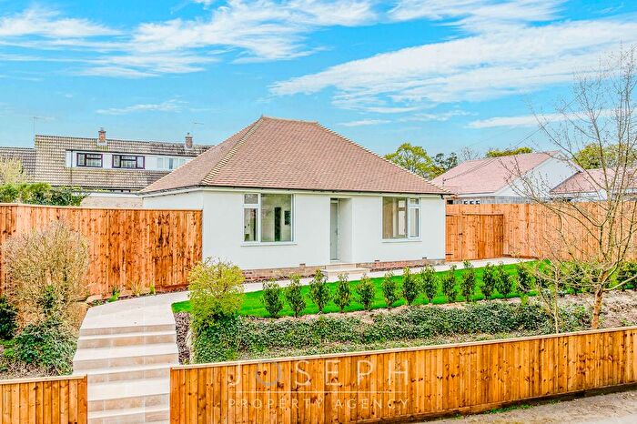 3 Bedroom Detached Bungalow For Sale In Celine Close, Bramford, IP8