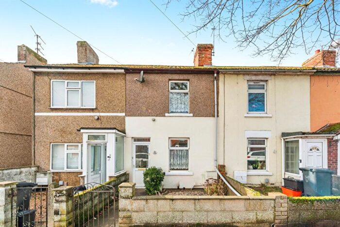 2 Bedroom Terraced House For Sale In Cheney Manor Road, Swindon, SN2