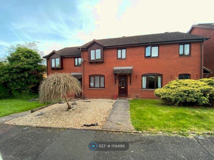 3 Bedroom Terraced House To Rent In Pinwood Meadow Drive, Exeter, EX4