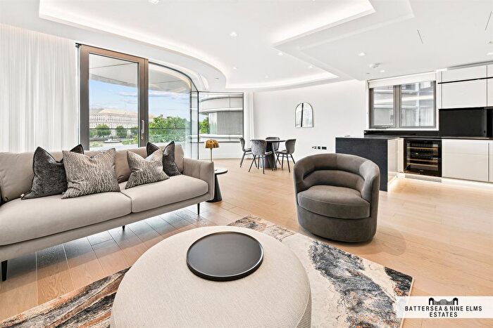 2 Bedroom Flat To Rent In The Corniche, Albert Embankment, SE1