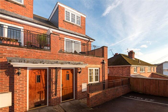2 Bedroom Apartment To Rent In Cobden Court, Ross On Wye, Herefordshire, HR9