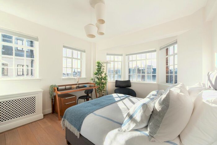 2 Bedroom Flat To Rent In Sloane Street, London, SW1X