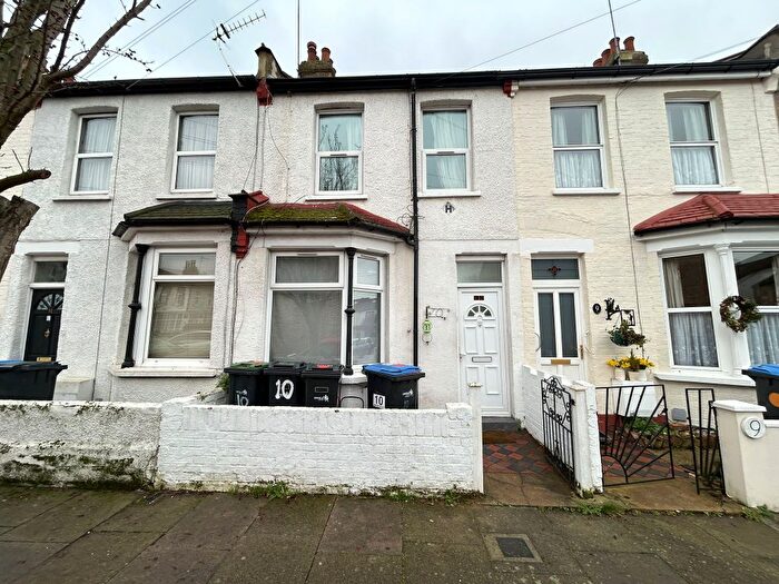 3 Bedroom Terraced House To Rent In Sunnyside Road East, London, N9