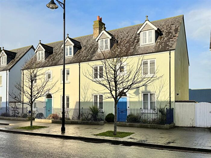 5 Bedroom Semi Detached House For Sale In Stret Euther Penndragon, Nansledan, Newquay, TR8