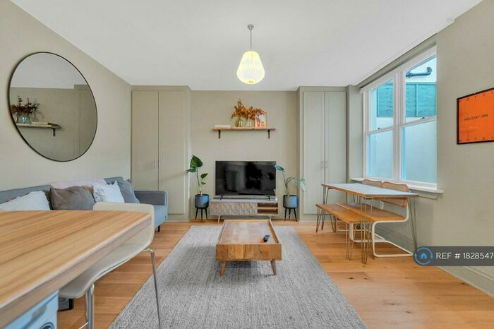 1 Bedroom Flat To Rent In Lansdowne Place, Hove, BN3