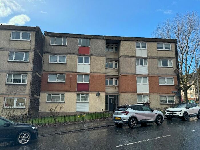 2 Bedroom Flat To Rent In Dundyvan Road, Coatbridge, North Lanarkshire, ML5