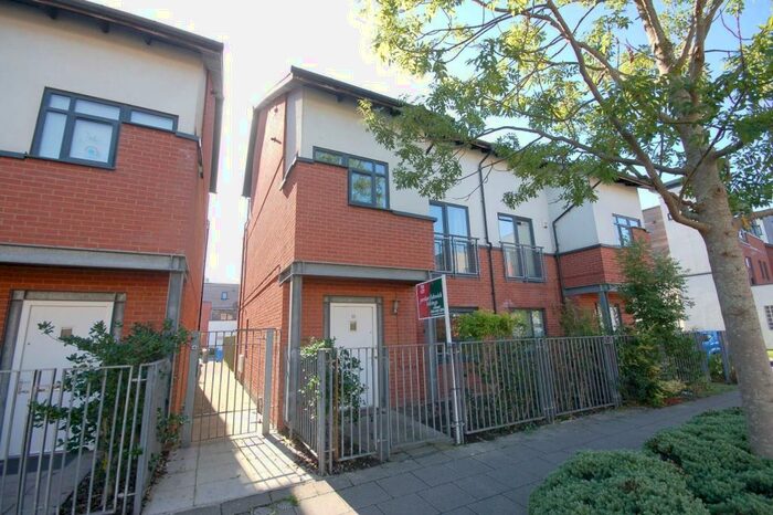 4 Bedroom Semi-Detached House To Rent In The Boulevard, Didsbury Point, West Didsbury, M20