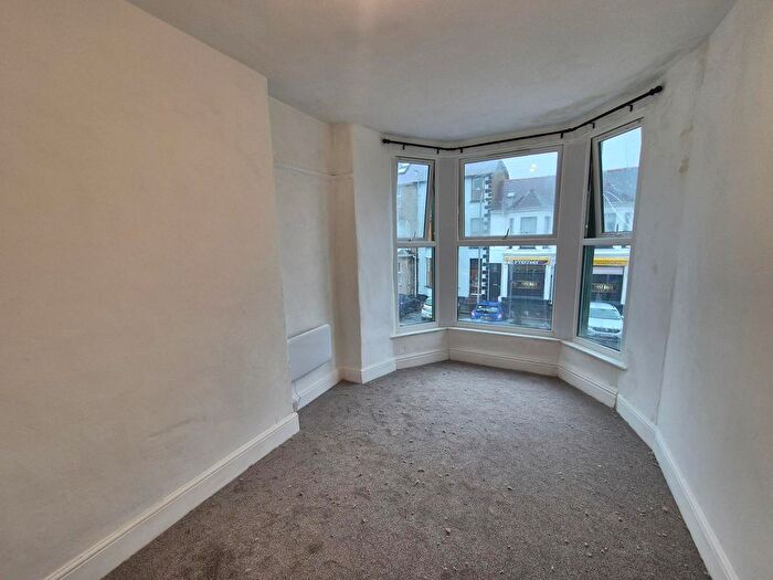 2 Bedroom Flat To Rent In Churton Street, Pwllheli, LL53