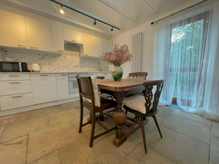 1 Bedroom Bungalow To Rent In Lenborough Road, Lenborough, MK18