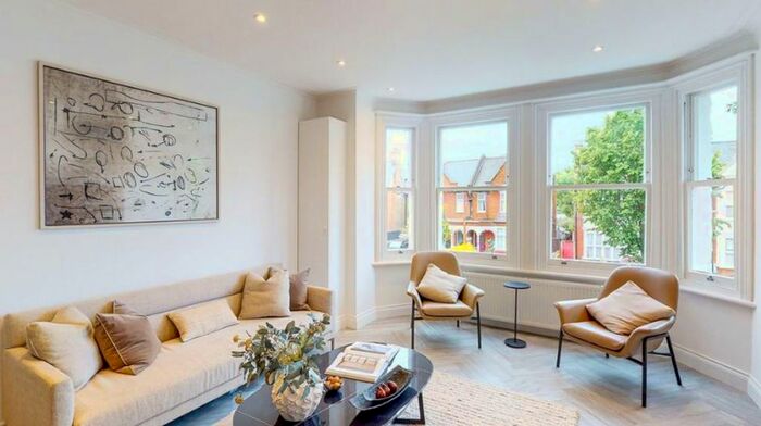 1 Bedroom Flat To Rent In Grove Park Gardens, London, W4