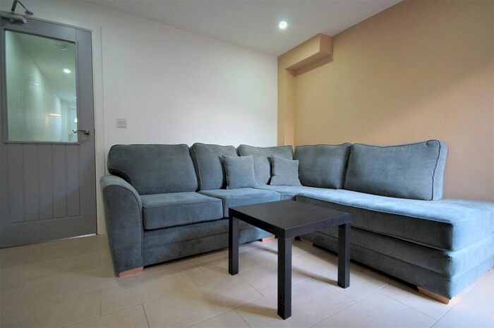 5 Bedroom Terraced House To Rent In Orwell Road, Coventry CV1