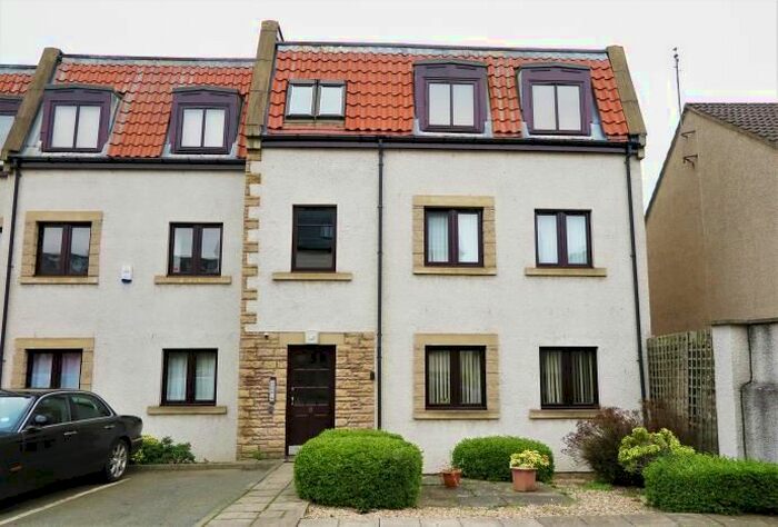 2 Bedroom Flat To Rent In Hopetoun Road, South Queensferry, EH30