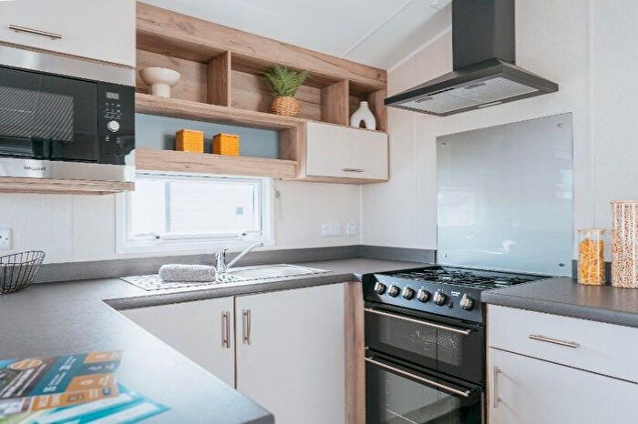 2 Bedroom Caravan For Sale In Gimblet Rock Holiday Park, Pwllheli Marina, Pwllheli, Gwynedd, LL53