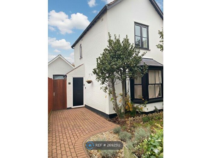 2 Bedroom Detached House To Rent In Albert Road, Epsom, KT17