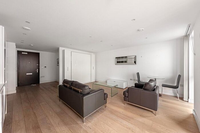 Apartment For Sale In Commercial Street London, E1