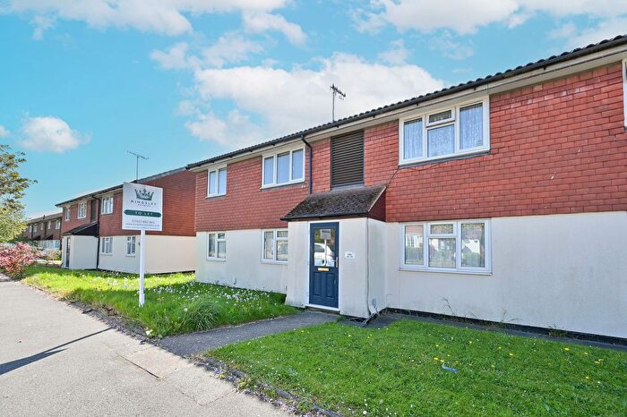 1 Bedroom Flat For Sale In Scottswood Road, Bushey, WD23