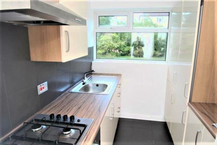 2 Bedroom Apartment To Rent In Alwoodley Court Gardens, Alwoodley, Leeds, LS17