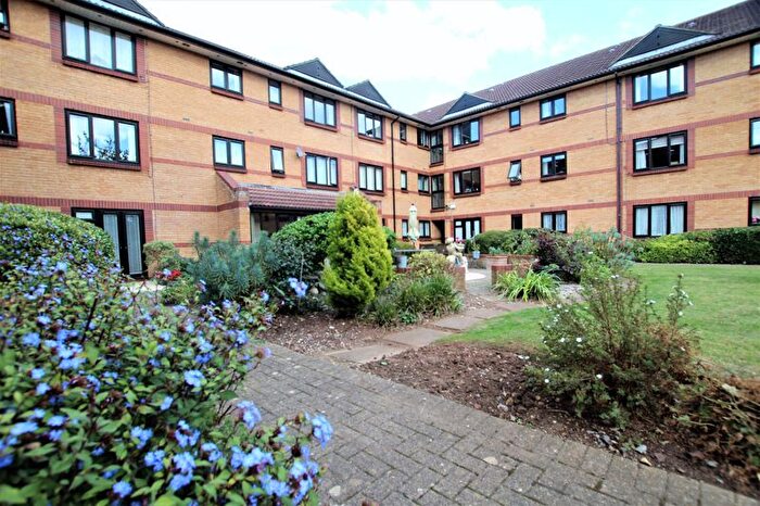 1 Bedroom Property For Sale In Cloverdale Drive, Longwell Green, Bristol, BS30