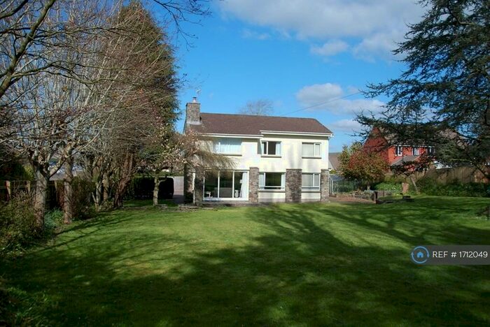 4 Bedroom Detached House To Rent In Landkey Road, Barnstaple, EX32