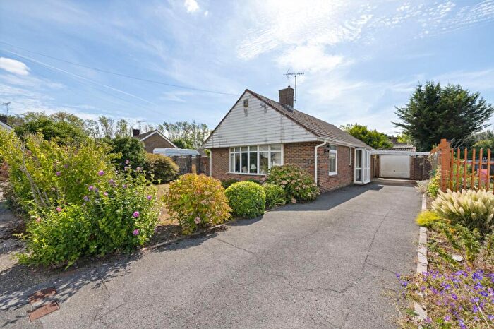 2 Bedroom Detached Bungalow For Sale In Maybush Drive, Chidham, PO18