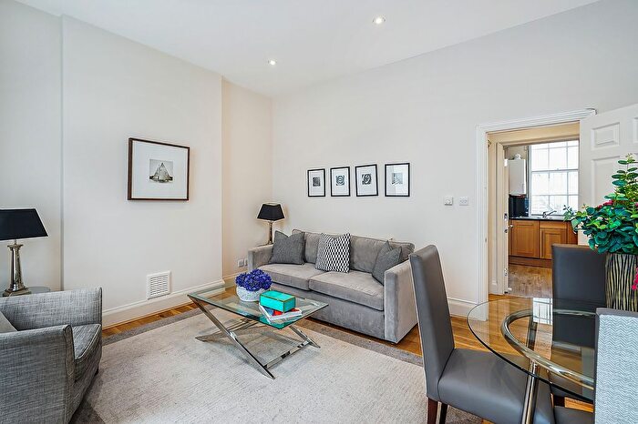 2 Bedroom Terraced House To Rent In Motcomb Street, Knightsbridge, SW1X