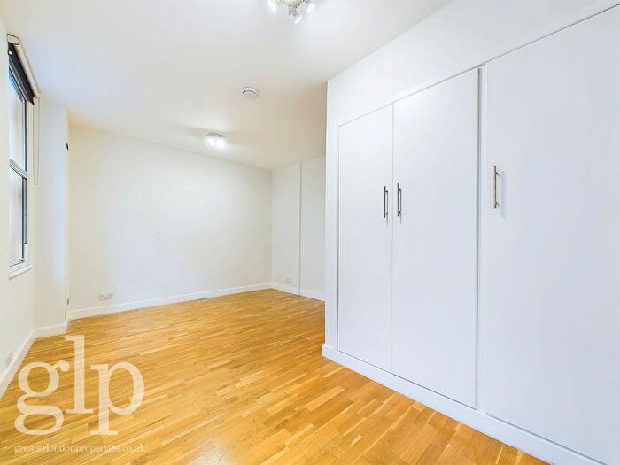 Studio To Rent In Berwick Street, London, W1F