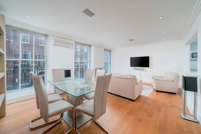 1 Bedroom Flat To Rent In Hill Street, London, W1J