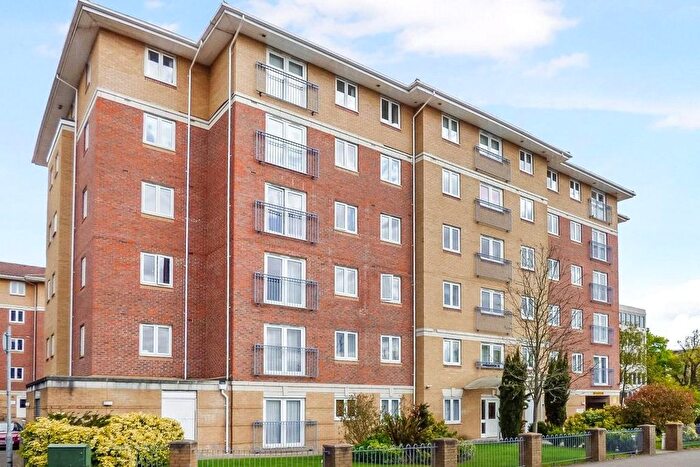 1 Bedroom Flat For Sale In Farnborough Road, Farnborough, Hampshire, GU14