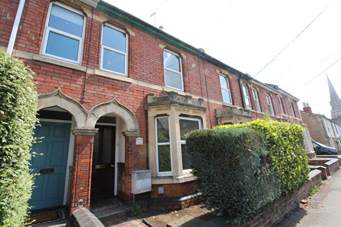 2 Bedroom Terraced House To Rent In Malmesbury Road, Chippenham, SN15