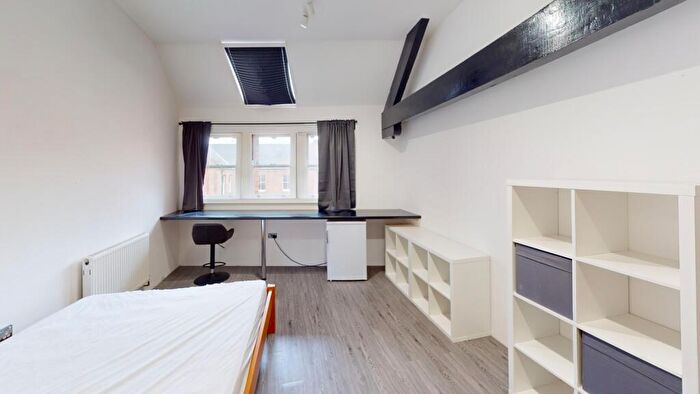 6 Bedroom Terraced House To Rent In Flat Barker Gate, Nottingham, Nottinghamshire, NG1