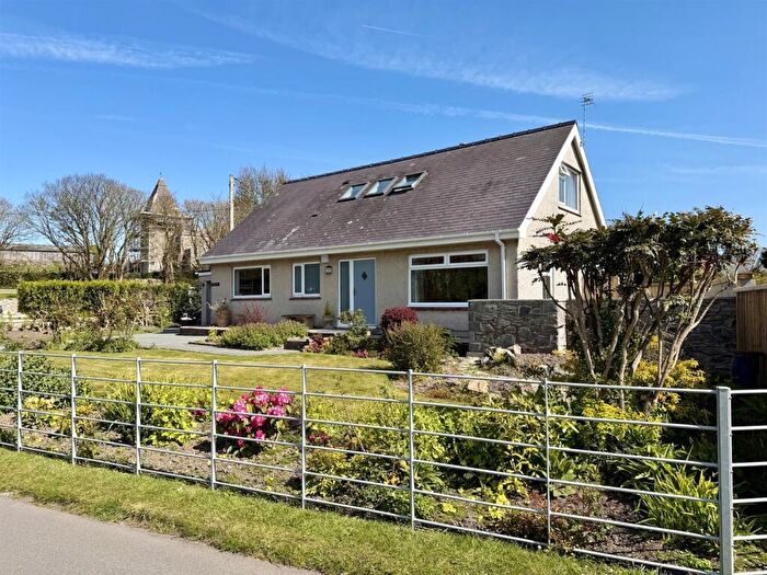 3 Bedroom Detached Bungalow For Sale In Llaneilian, LL68