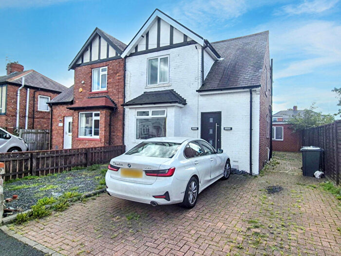 3 Bedroom Semi-Detached House For Sale In Ravensworth Terrace, Jarrow, Tyne And Wear, NE32