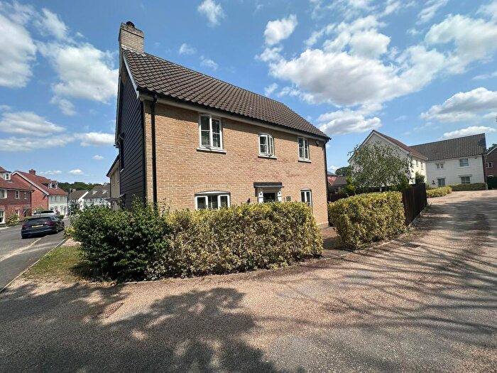 4 Bedroom Link Detached House For Sale In Butterfly Trail, Stanway, Colchester, CO3