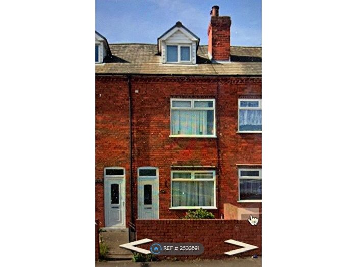 3 Bedroom Terraced House To Rent In Langwith Road, Shirebrook, Mansfield, NG20