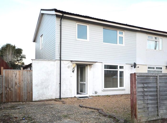 3 Bedroom Semi Detached House To Rent In Mount Road, BH11