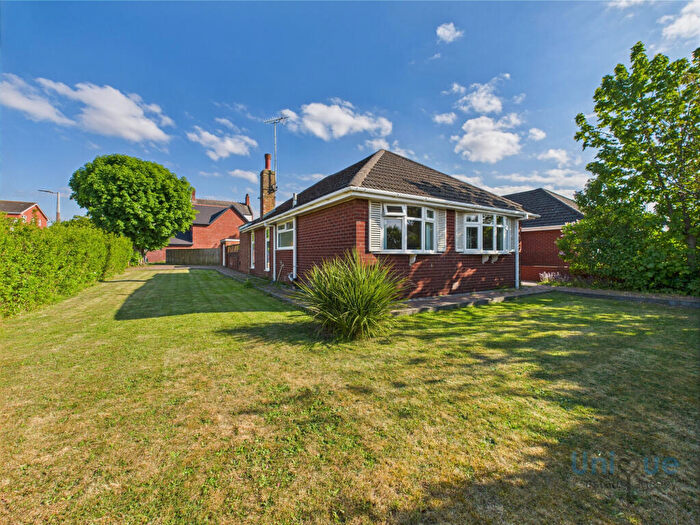 3 Bedroom Bungalow For Sale In Ramsgate Road, Lytham St. Annes, FY8