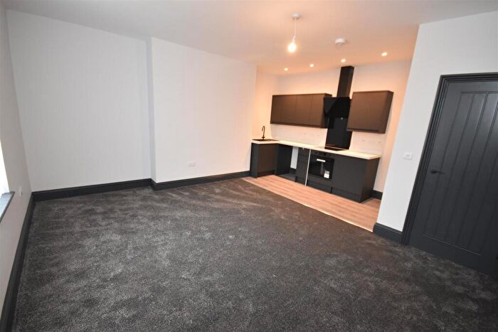 1 Bedroom Apartment To Rent In Highfield Road, Rock Ferry, CH42