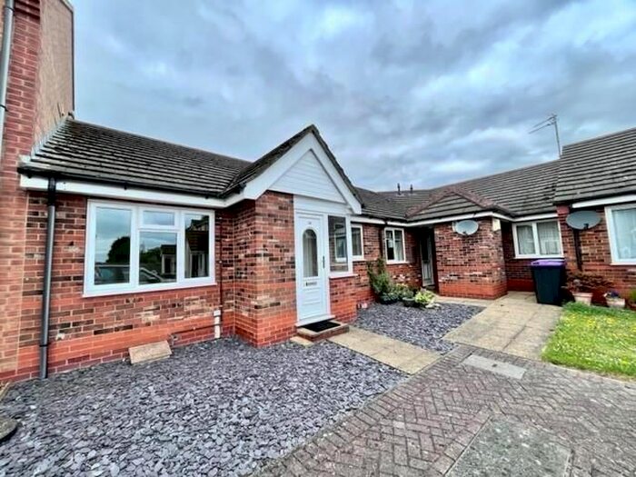 2 Bedroom Bungalow To Rent In Bramley Close, Louth, LN11