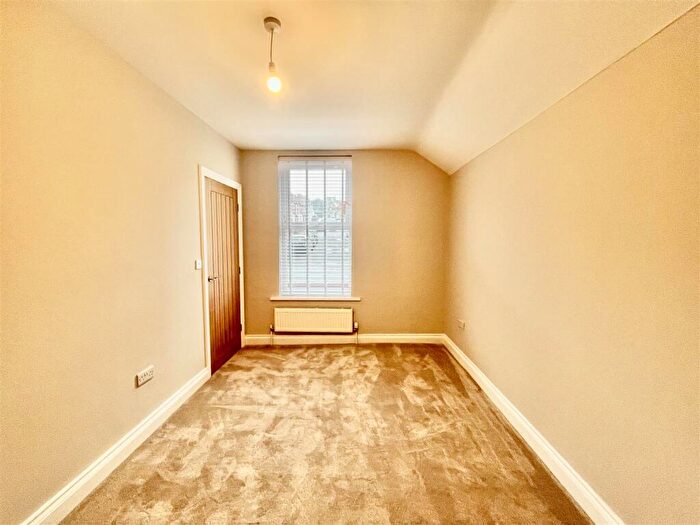 1 Bedroom Flat To Rent In Kells Lane, Gateshead, NE9