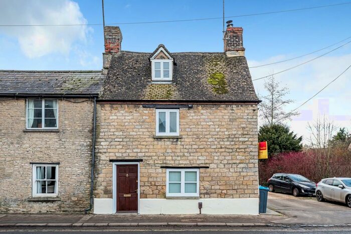 2 Bedroom Cottage To Rent In West End, Witney, OX28