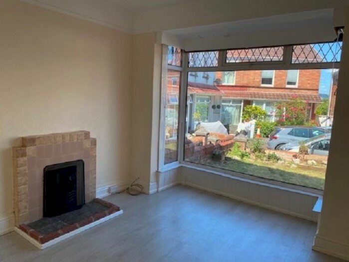 3 Bedroom Semi-Detached House To Rent In Park Avenue, Mumbles, SA3