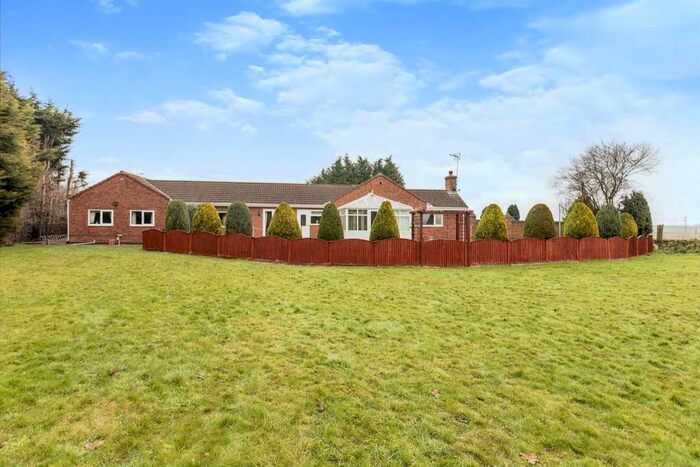 4 Bedroom Detached Bungalow For Sale In Creykes Sidings, Rawcliffe Bridge, Goole, DN14