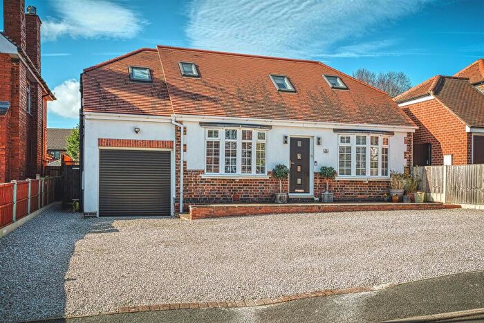 5 Bedroom Detached House For Sale In Scarsdale Avenue, Allestree, Derby, DE22