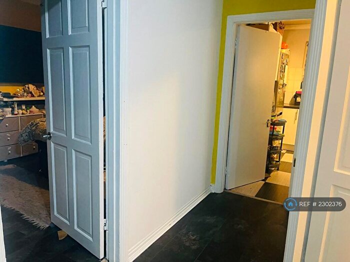 2 Bedroom Flat To Rent In Church Lane, Kingsbury, NW9