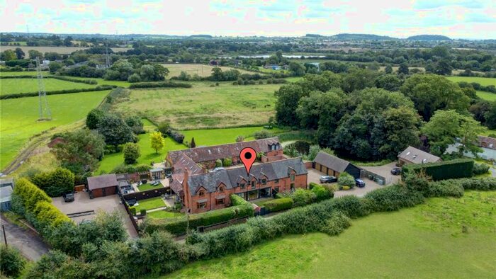 3 Bedroom Barn Conversion For Sale In Rectory Lane, Upton Warren, Bromsgrove, Worcestershire, B61