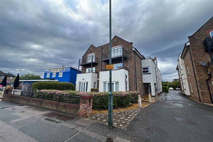 1 Bedroom Flat To Rent In Main Road, Sidcup, DA14