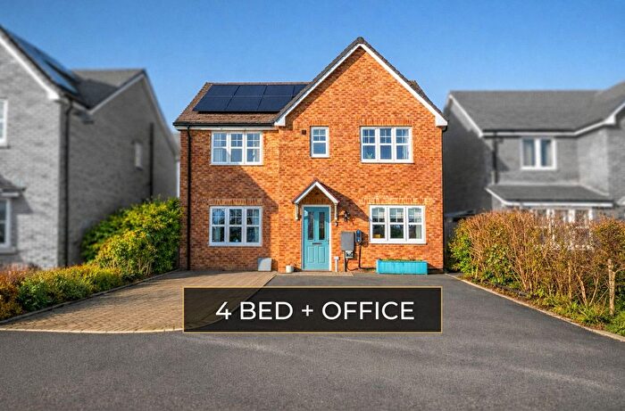 4 Bedroom Detached House For Sale In Arrow Way, Alcester, Bidford-On-Avon, B50