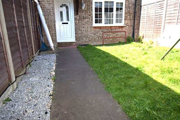 2 Bedroom Terraced House To Rent In Hogarth Crescent, Colliers Wood, SW19