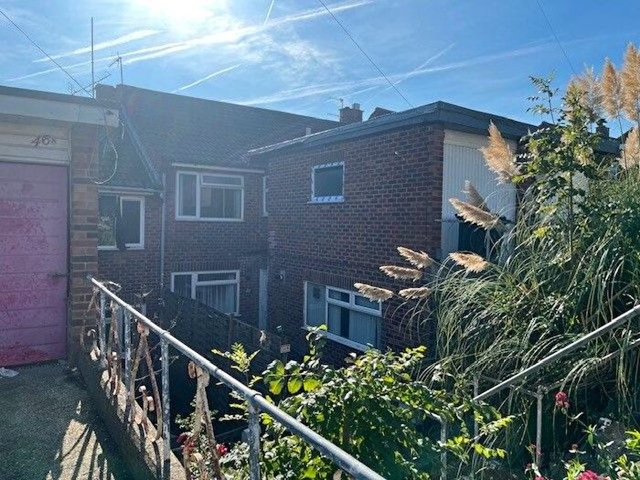 5 Bedroom Terraced House To Rent In Booker Lane, High Wycombe, HP12